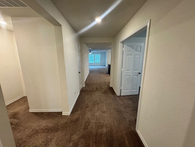 Building Photo - Coming Soon! Modern & Roomy 1 Story 4/2 in...
