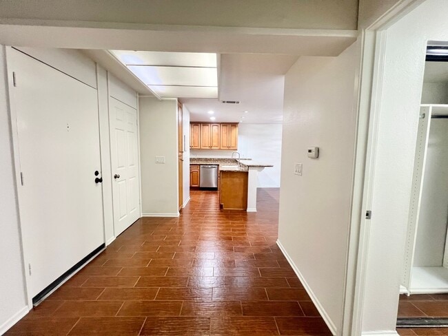 Building Photo - Stunning Marina Pacifica Residence with Resort Amenities