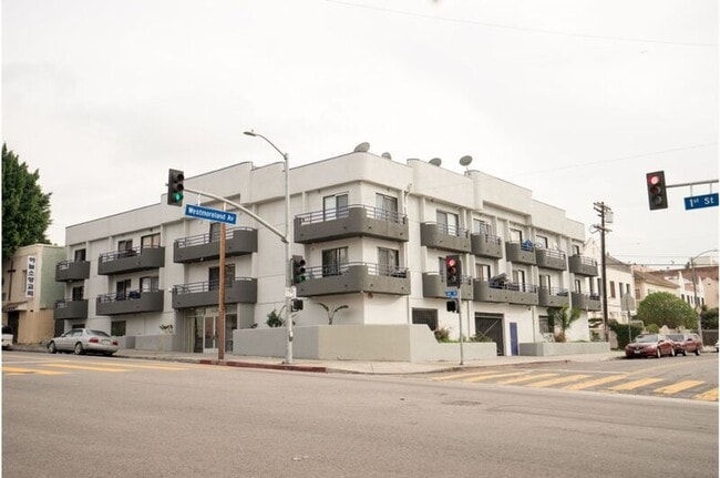 Building Photo - 3426 1st St