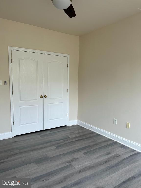 Building Photo - 5900 Whaleboat Dr
