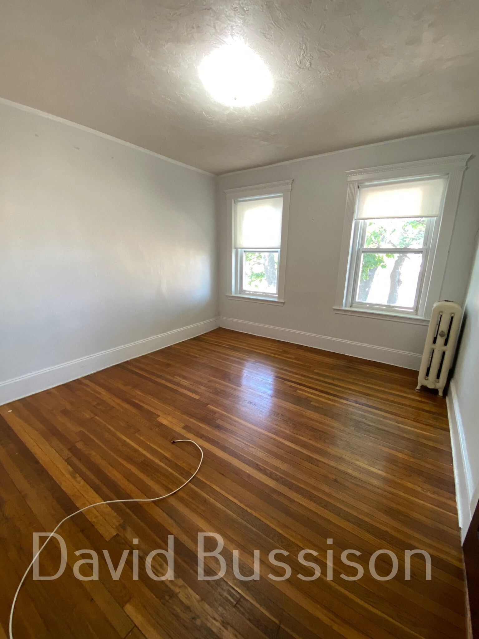 Building Photo - 75 Chester St