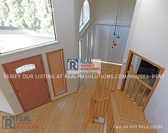 Building Photo - 133 Kingsgate Rd