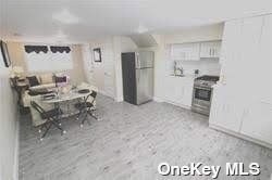 Building Photo - 155 Lincoln Blvd