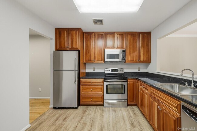 Building Photo - 38 Fawn Ridge