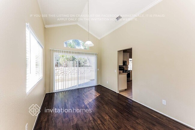 Building Photo - 23842 Sweet Pea Ct