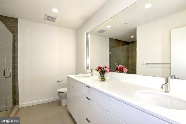 Building Photo - 1234 10th St NW