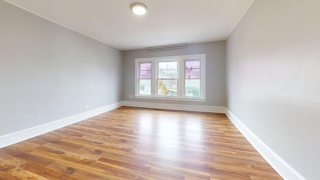 Building Photo - 3272 W 50th St