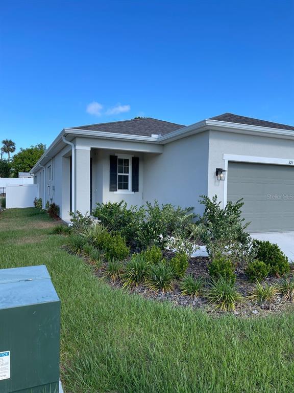 Building Photo - 824 Blue Creek Dr