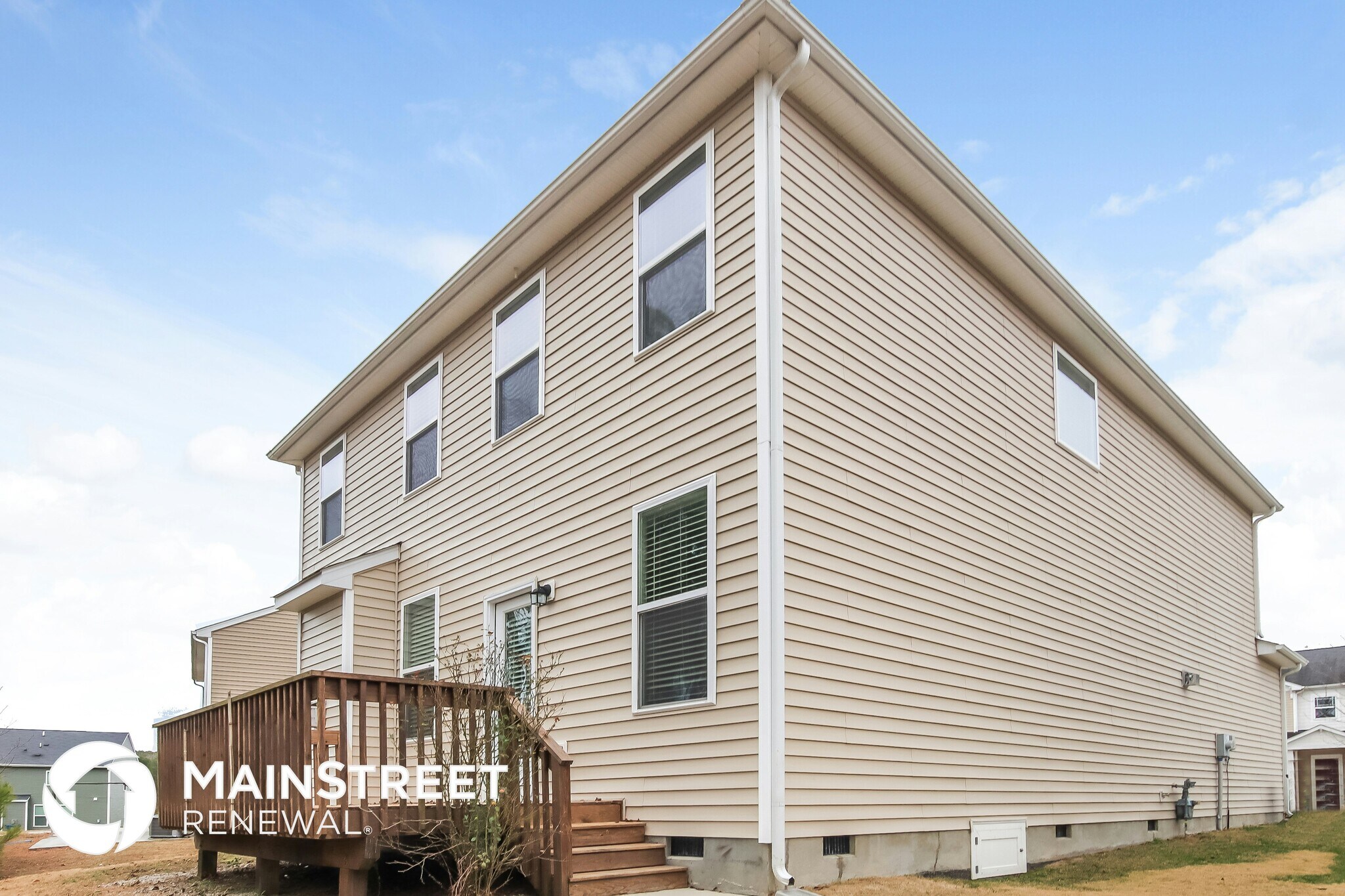 Building Photo - 121 Rosebud Ln