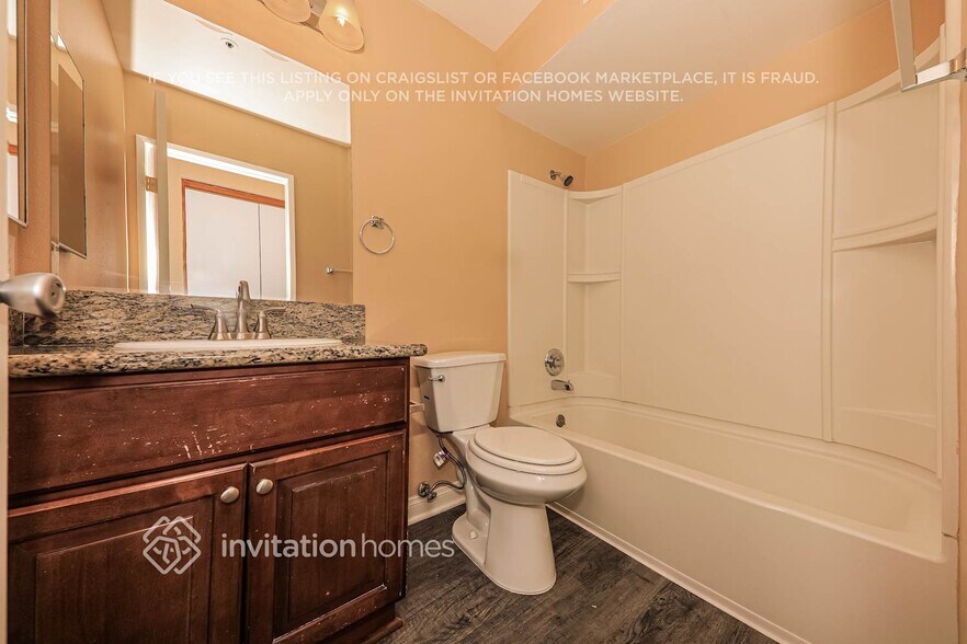 Building Photo - 11460 Winery Dr