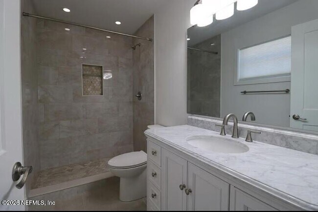 Building Photo - 130 Southwind Cir