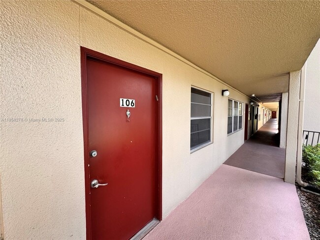 Building Photo - 13475 SW 9th St