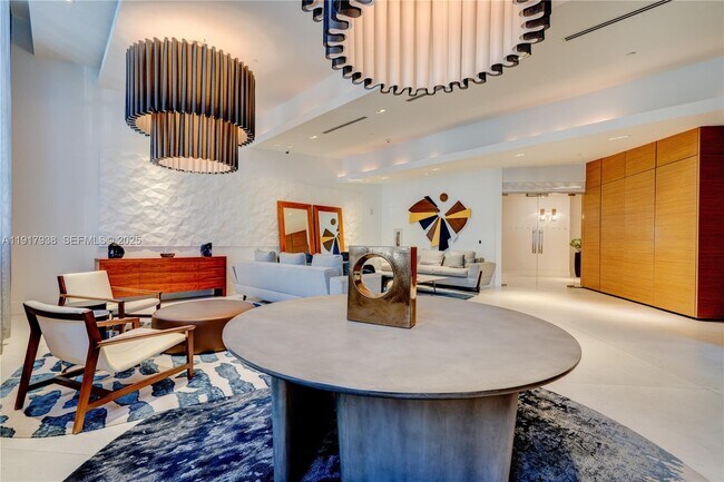 Building Photo - 3301 NE 1st Ave