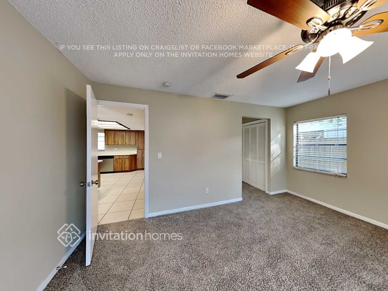 Building Photo - 4444 Summer Oak Dr