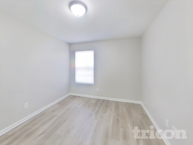 Building Photo - 7925 Liberty School Ln