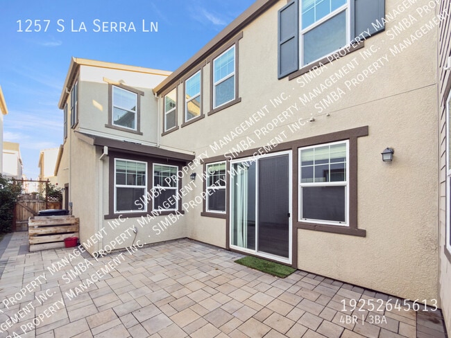 Building Photo - 1257 La Sera Ln