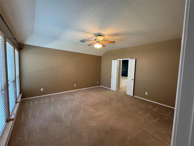 Building Photo - 1240 W Cottonwood Dr
