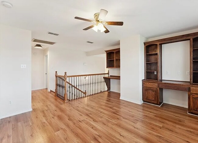 Building Photo - Beautiful 4BR / 3.5BA Home with Garage, Patio & Premium Features