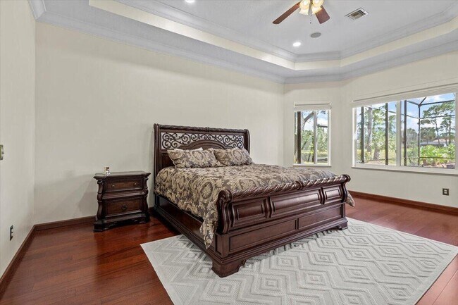 Building Photo - 8048 Links Way