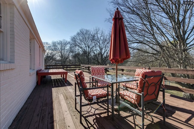 Building Photo - Charming 2 Bedroom Rental Home in Nashville with 1210 Sq Ft - Must See!
