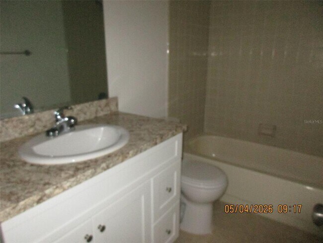 Building Photo - 2112 Bahamas Ct