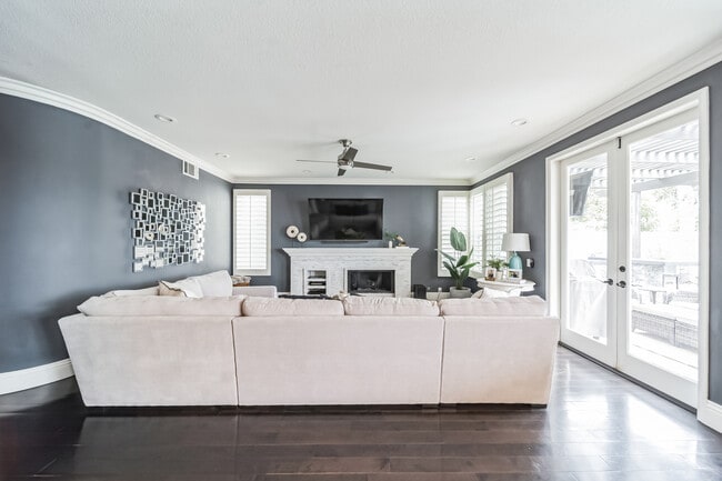 Family Room - 21102 Spurney Ln