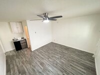 Building Photo - ALL Utilities included! Nicely updated studio with small kitchen, AC and Heater!