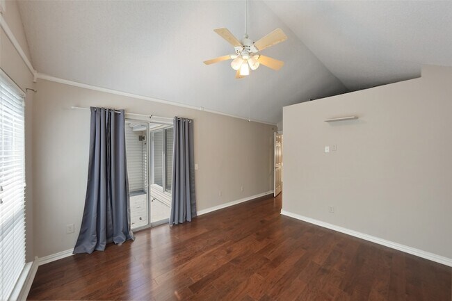 Building Photo - 3311 Golden Trails Dr