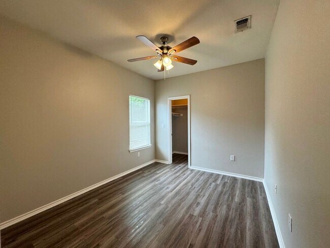 Building Photo - 1717 Constantino Cir