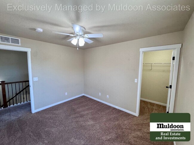 Building Photo - Spacious 5 Bedroom, 3.5 Bath Home with 3-Car Garage, and Pet-Friendly Living in 80925!