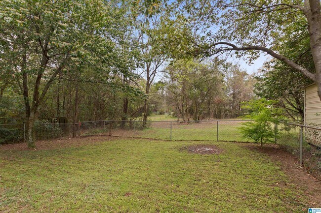 Building Photo - 9 Rhonda Dr