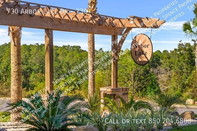 Building Photo - 730 Arbor Lake Dr