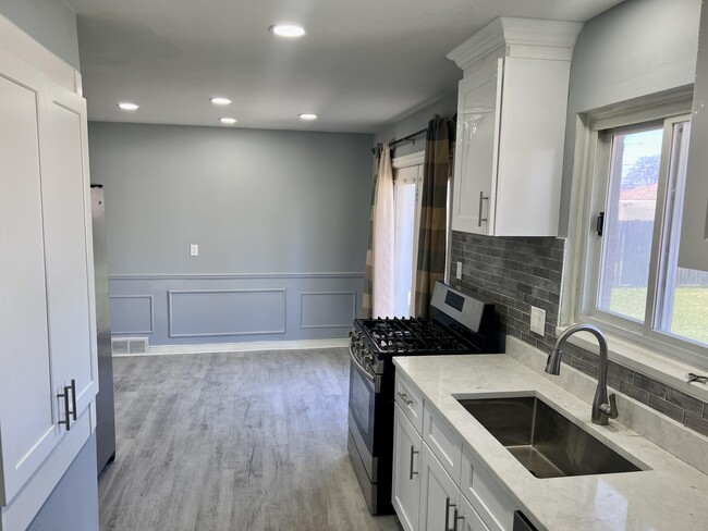 Building Photo - 4709 Gerald St