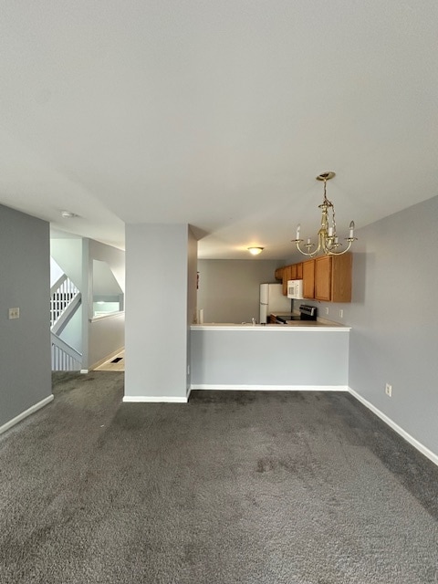 Building Photo - 306 Macleren Dr