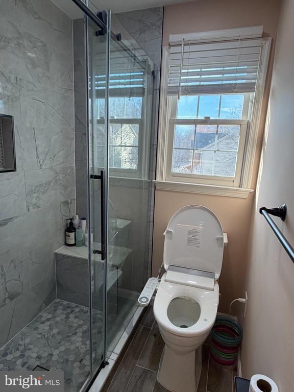 Building Photo - 8312 Wolftrap Rd