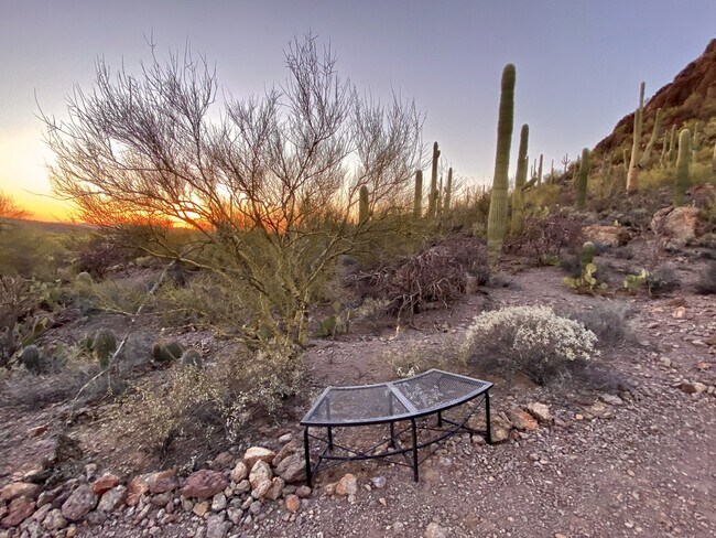 Building Photo - 5725 S Marshall Pl