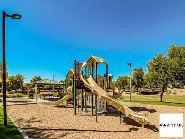 Building Photo - 23710 Chambers St