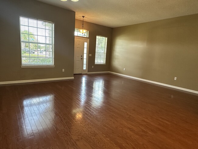 Building Photo - 12154 Narrowleaf Ct