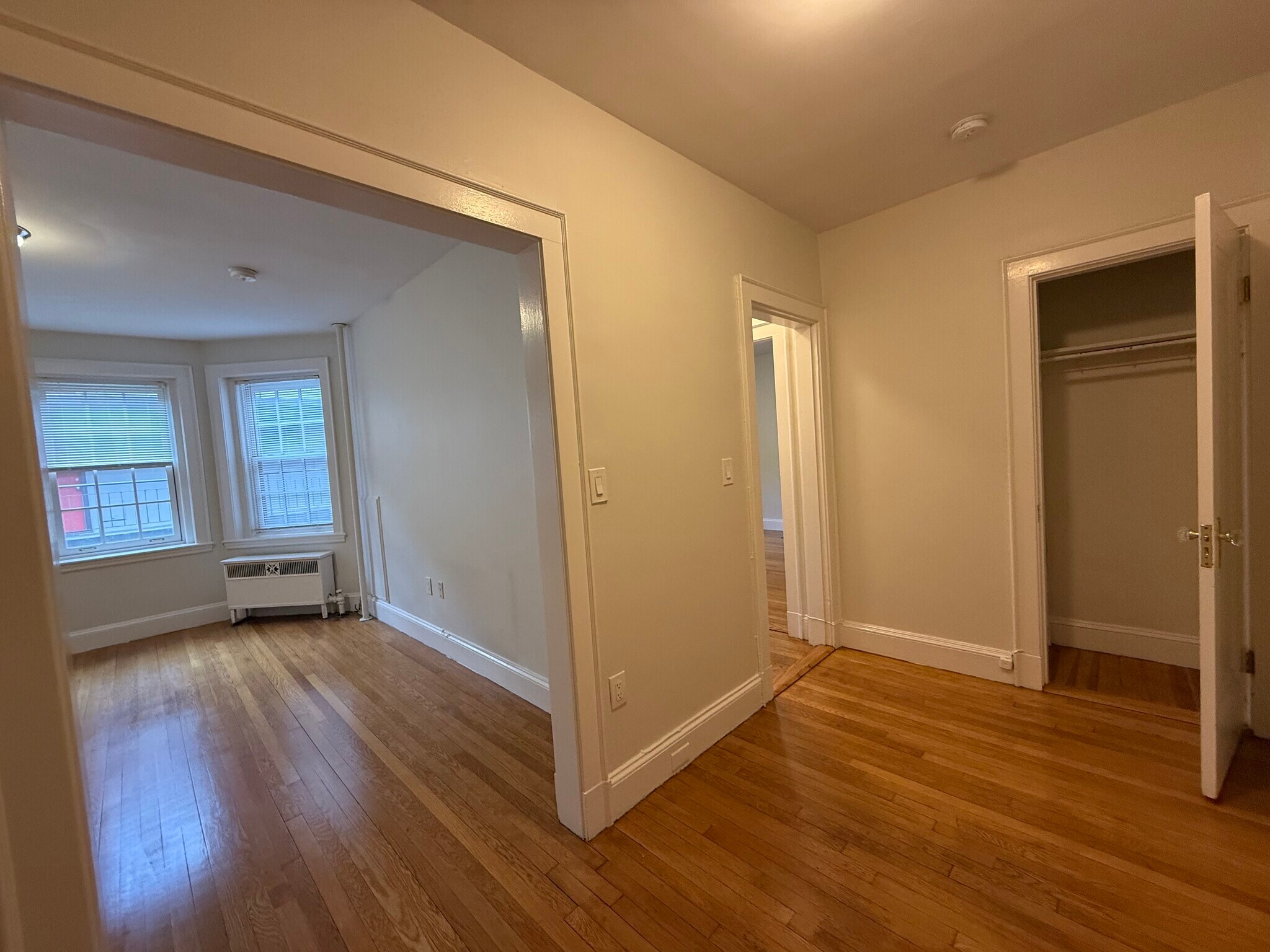 Building Photo - 360 Harvard St