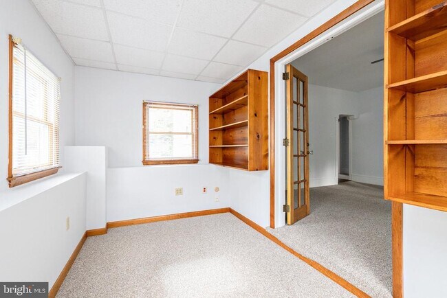 Building Photo - 1236 Old Black Horse Pike