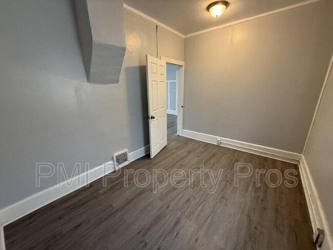 Building Photo - 2361 N 12th St