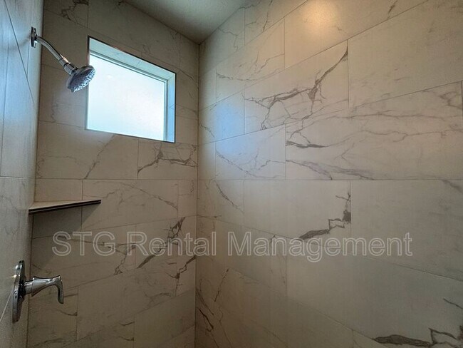 Building Photo - 929 S 4380 W