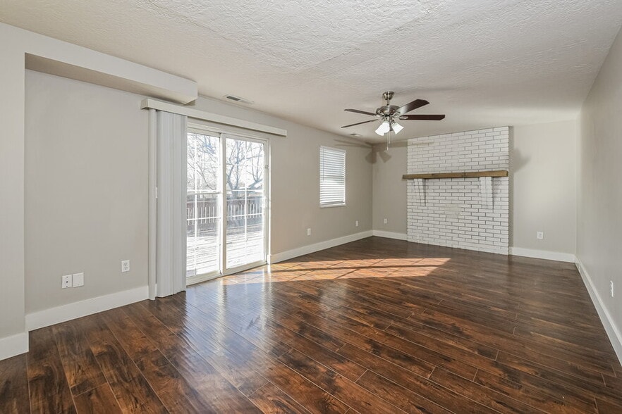 Building Photo - 11274 Scobey Cir