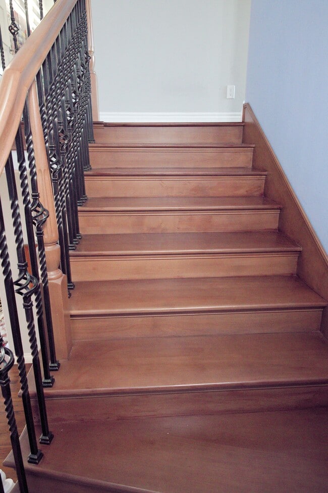 Building Photo - 1215 Altamead Dr