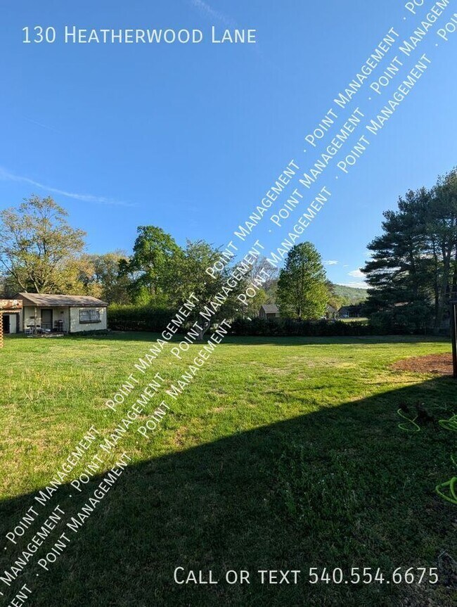 Building Photo - 130 Heatherwood Ln