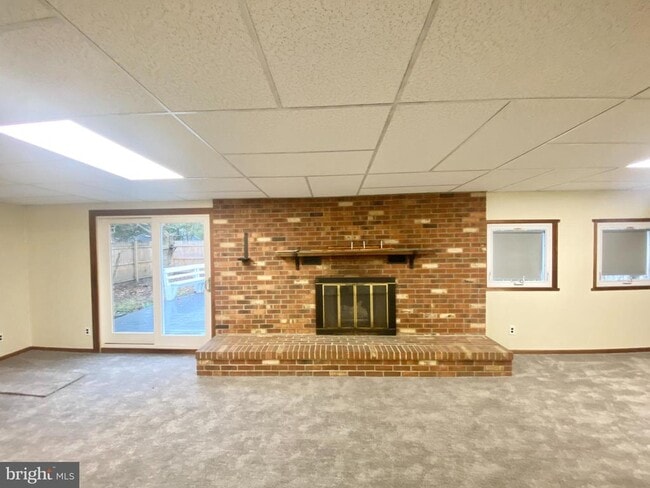 Building Photo - 19 Merriman Rd