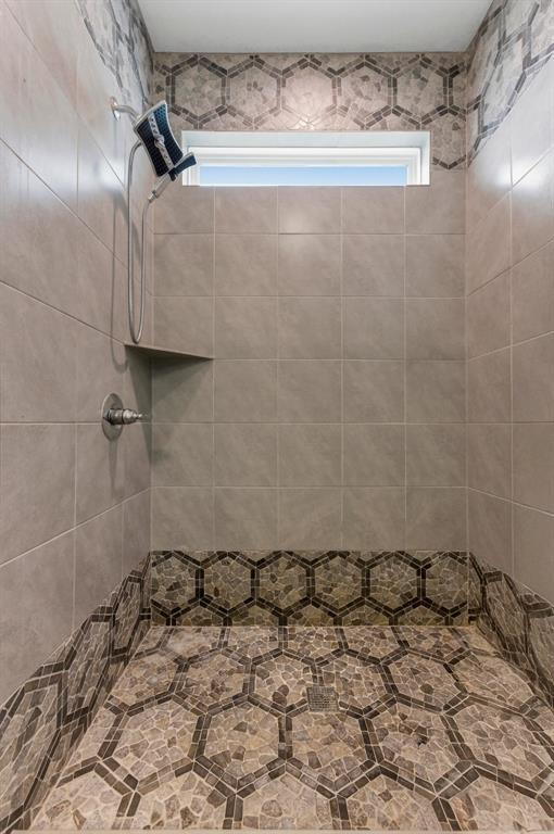 Building Photo - 2009 Los Olivios Wy