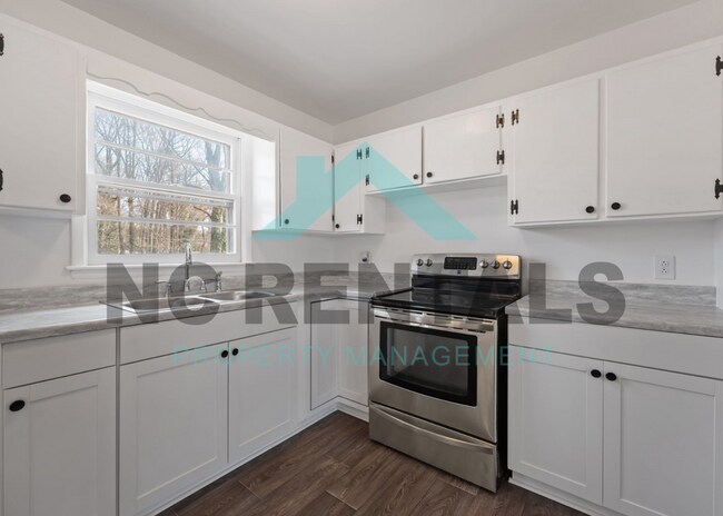 Building Photo - 3818 Edgewood Terrace Rd