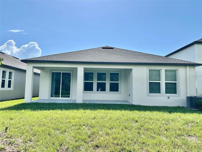 Building Photo - 17797 Grassybend Lp
