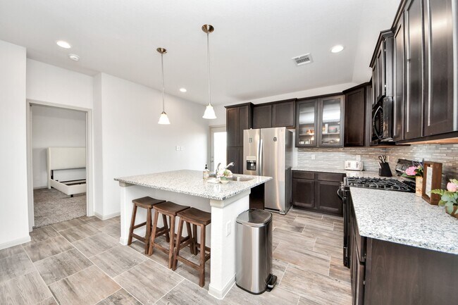 Building Photo - 7971 Tuscan Cypress Dr
